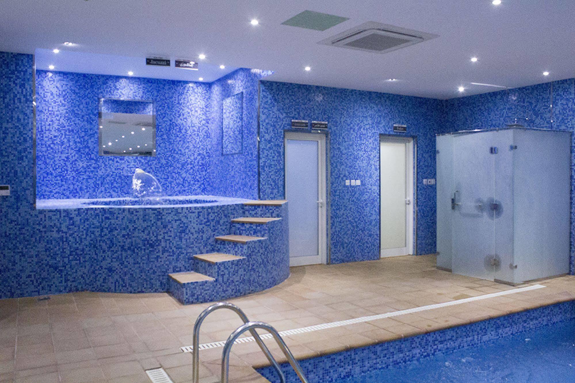 Merfal Royal Hotel